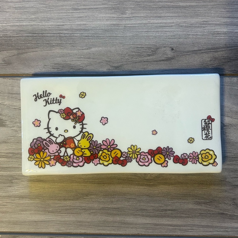 Hello Kitty Sushi Tray